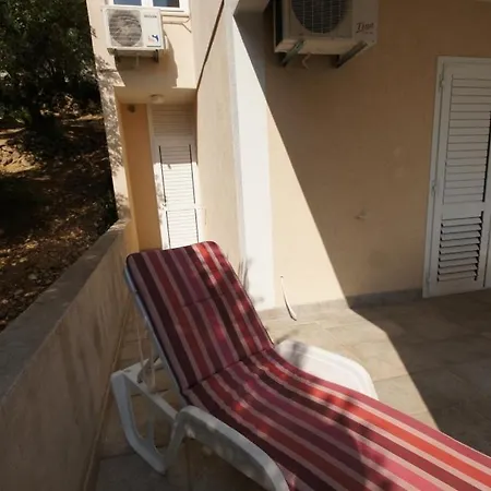 75-2 Apartamento *